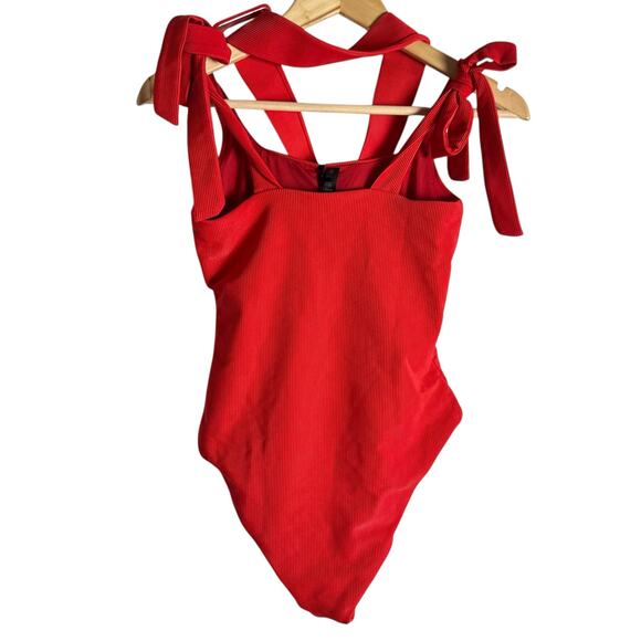 Beach Riot Sydney Red Belted Tie Shoulder Square Neck One Piece Swimsuit Size M - Picture 3 of 7